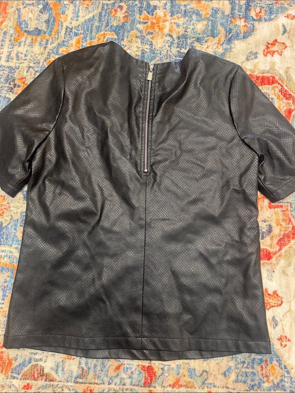 Glamorous Black Faux Leather Short Sleeve Top - Picture 3 of 3